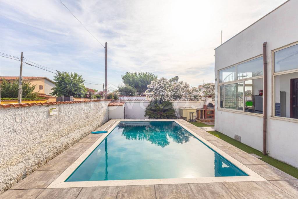 casa indipendente in vendita a Fiumicino in zona Focene