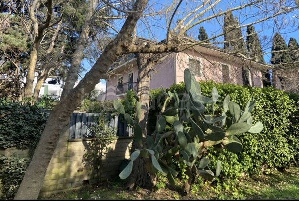 casa indipendente in vendita a Fiumicino in zona Maccarese