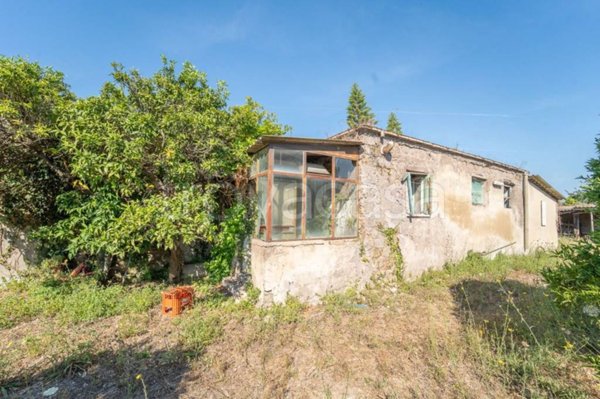 terreno agricolo in vendita a Fiumicino in zona Isola Sacra