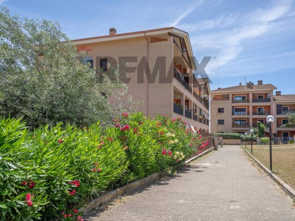 appartamento in vendita a Fiumicino in zona Palidoro