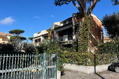 appartamento in vendita a Fiumicino in zona Fregene