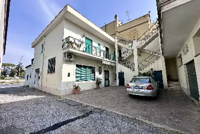 casa indipendente in vendita a Fiumicino in zona Torrimpietra