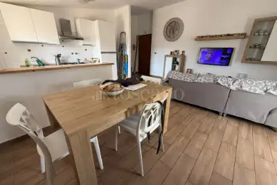 casa indipendente in vendita a Fiumicino in zona Isola Sacra