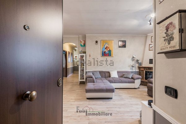 appartamento in vendita a Fiumicino in zona Isola Sacra