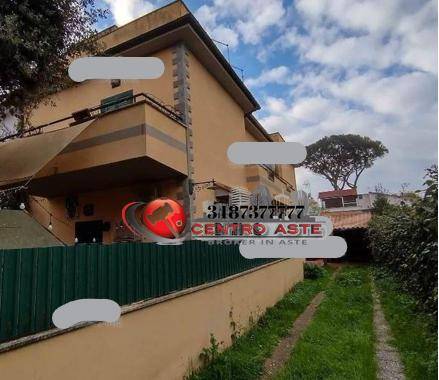 casa indipendente in vendita a Fiumicino in zona Fregene
