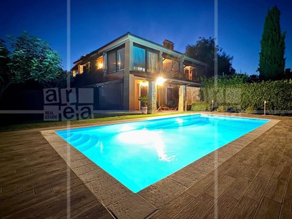 casa indipendente in vendita a Fiumicino