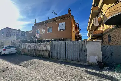 appartamento in vendita a Fiumicino in zona Passo Oscuro