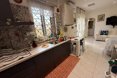 casa indipendente in vendita a Fiumicino in zona Isola Sacra