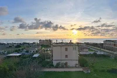 appartamento in vendita a Fiumicino in zona Passo Oscuro