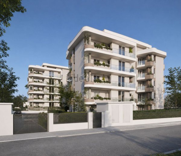 appartamento in vendita a Fiumicino in zona Isola Sacra