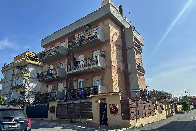 appartamento in vendita a Fiumicino in zona Passo Oscuro