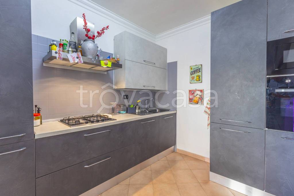 appartamento in vendita a Fiumicino in zona Isola Sacra