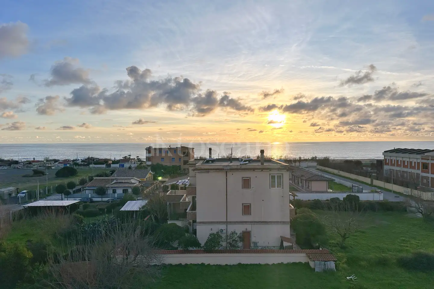 appartamento in vendita a Fiumicino in zona Passo Oscuro