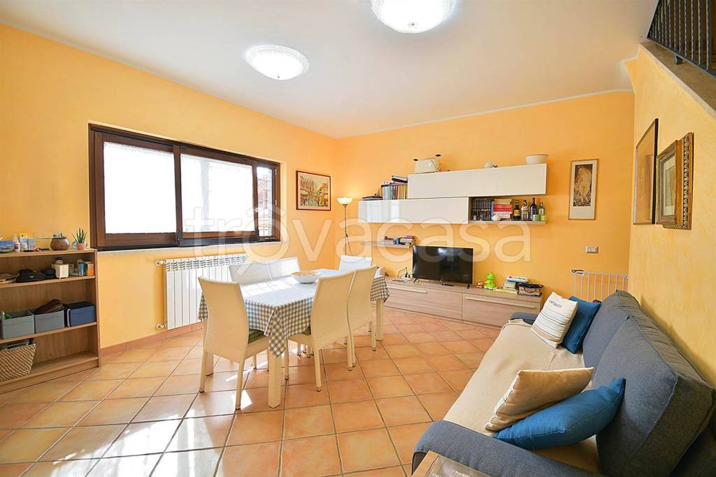 casa indipendente in vendita a Fiumicino in zona Fregene