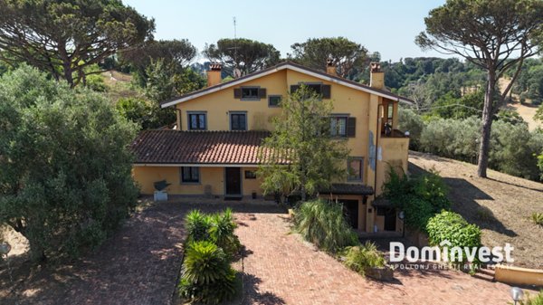 casa indipendente in vendita a Fiumicino
