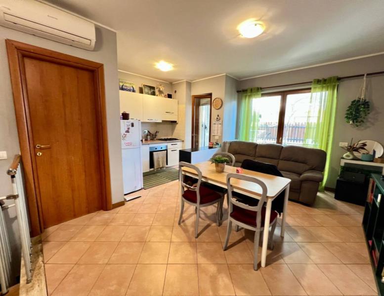 appartamento in vendita a Fiumicino in zona Fregene