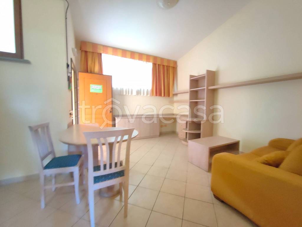 appartamento in vendita a Fiumicino in zona Aranova