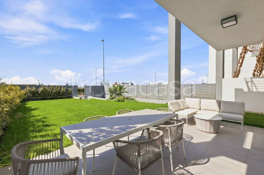 casa indipendente in vendita a Fiumicino in zona Fregene