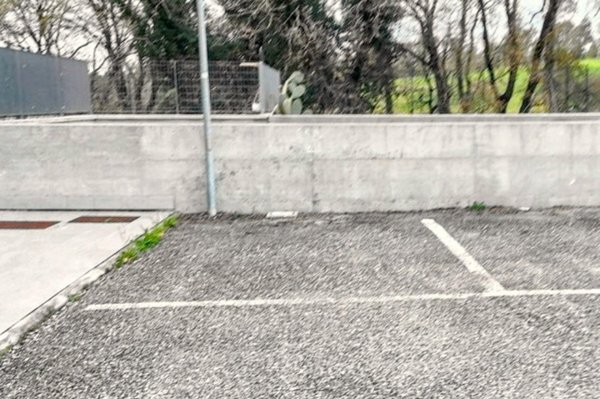 box auto in vendita a Fiumicino in zona Torrimpietra