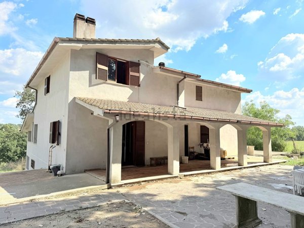 casa indipendente in vendita a Fiumicino in zona Aranova