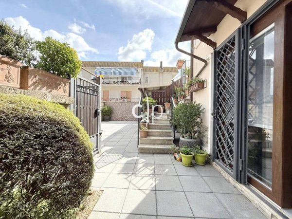 casa indipendente in vendita a Fiumicino in zona Aranova