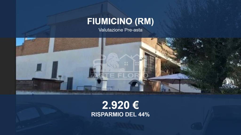 box auto in vendita a Fiumicino in zona Isola Sacra
