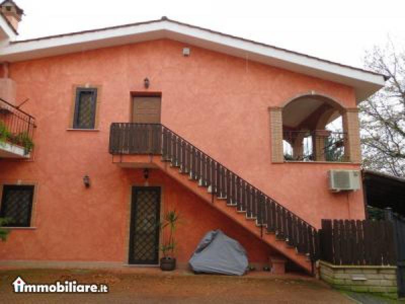 casa indipendente in vendita a Fiumicino in zona Aranova