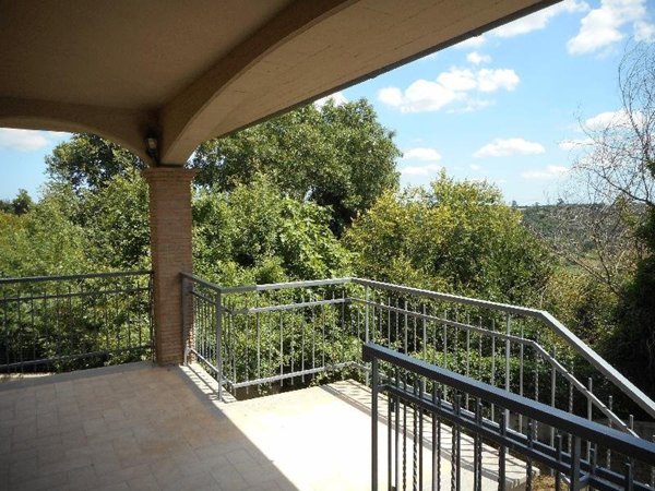 casa indipendente in vendita a Fiumicino in zona Aranova