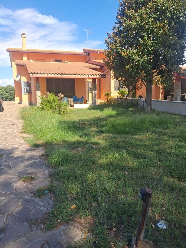 casa indipendente in vendita a Fiumicino in zona Maccarese