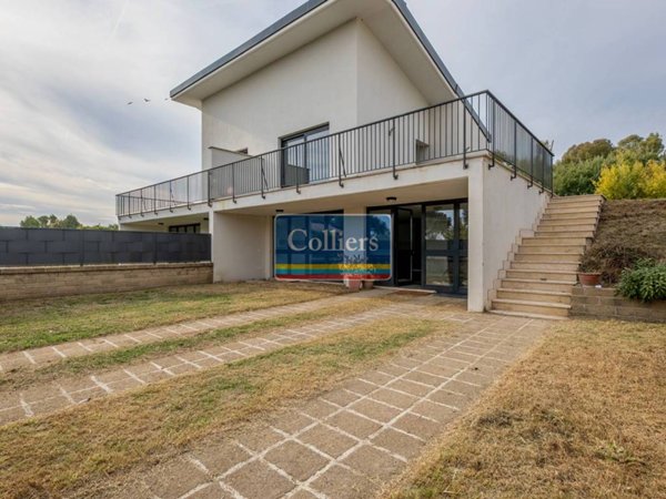 casa indipendente in vendita a Fiumicino in zona Aranova
