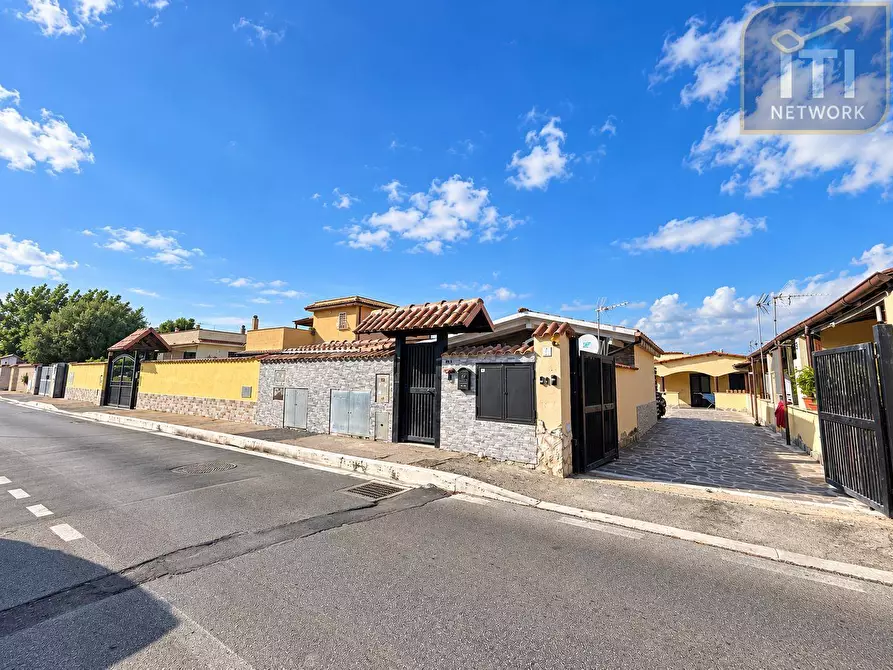 appartamento in vendita a Fiumicino in zona Focene