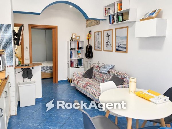 appartamento in vendita a Fiumicino in zona Passo Oscuro