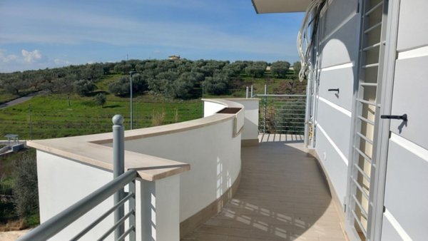 appartamento in vendita a Fonte Nuova in zona Torre Lupara