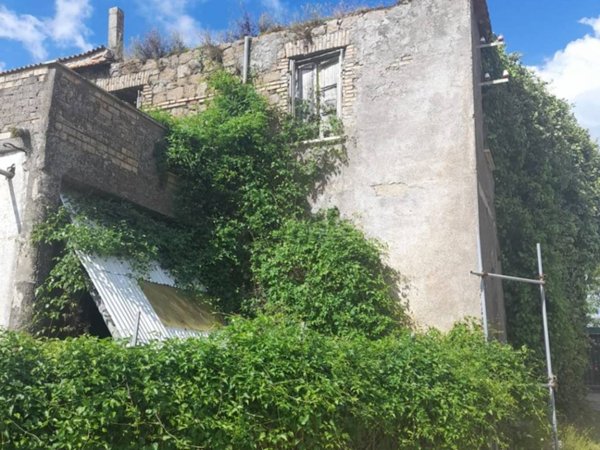 intera palazzina in vendita a Fonte Nuova
