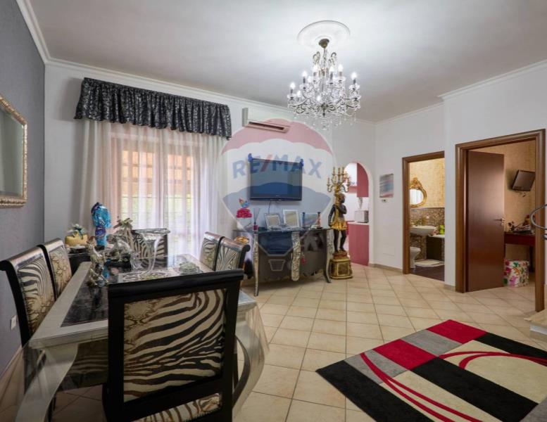 appartamento in vendita a Fonte Nuova in zona Santa Lucia