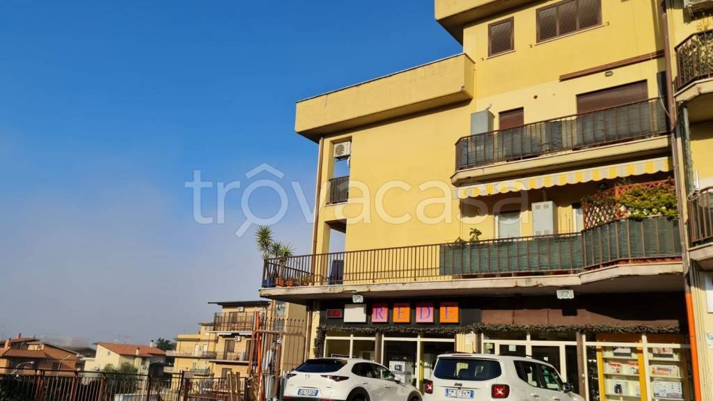 appartamento in vendita a Fonte Nuova in zona Torre Lupara