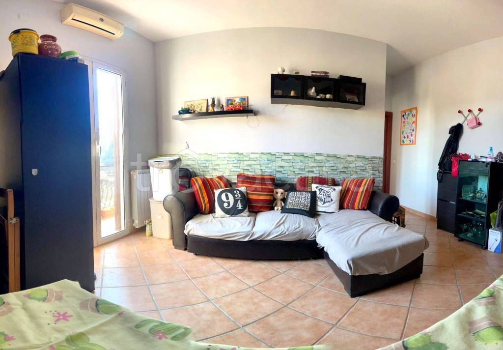 appartamento in vendita a Fonte Nuova in zona Torre Lupara