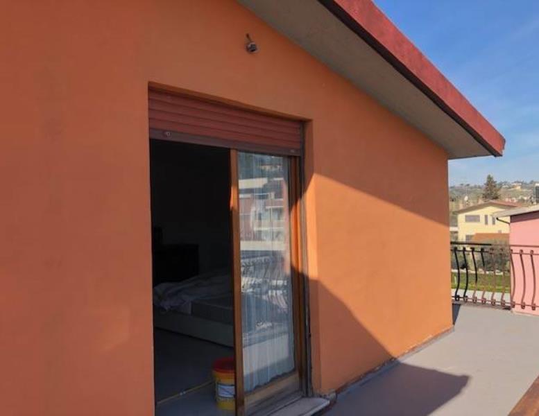 appartamento in vendita a Fonte Nuova in zona Santa Lucia