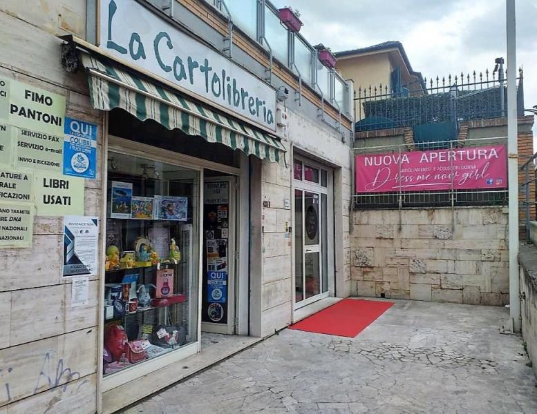 locale commerciale in vendita a Fonte Nuova in zona Torre Lupara