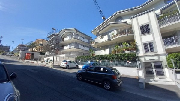 appartamento in vendita a Fonte Nuova in zona Torre Lupara