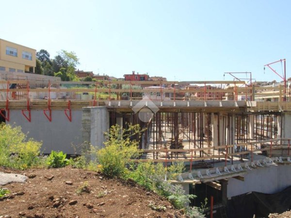 appartamento in vendita a Fonte Nuova in zona Torre Lupara