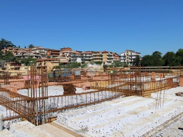 appartamento in vendita a Fonte Nuova in zona Torre Lupara