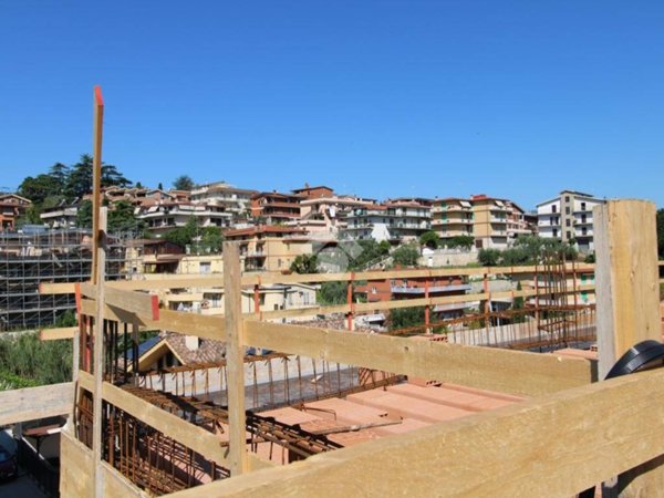 appartamento in vendita a Fonte Nuova in zona Torre Lupara