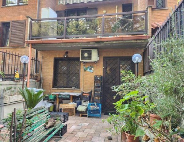casa indipendente in vendita a Fonte Nuova in zona Torre Lupara