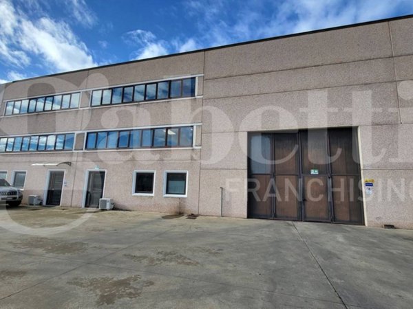 ufficio in vendita a Fonte Nuova in zona Torre Lupara