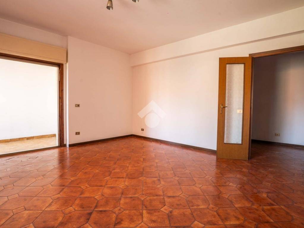 appartamento in vendita a Fonte Nuova in zona Torre Lupara