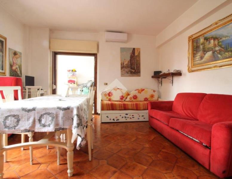 appartamento in vendita a Fonte Nuova in zona Torre Lupara