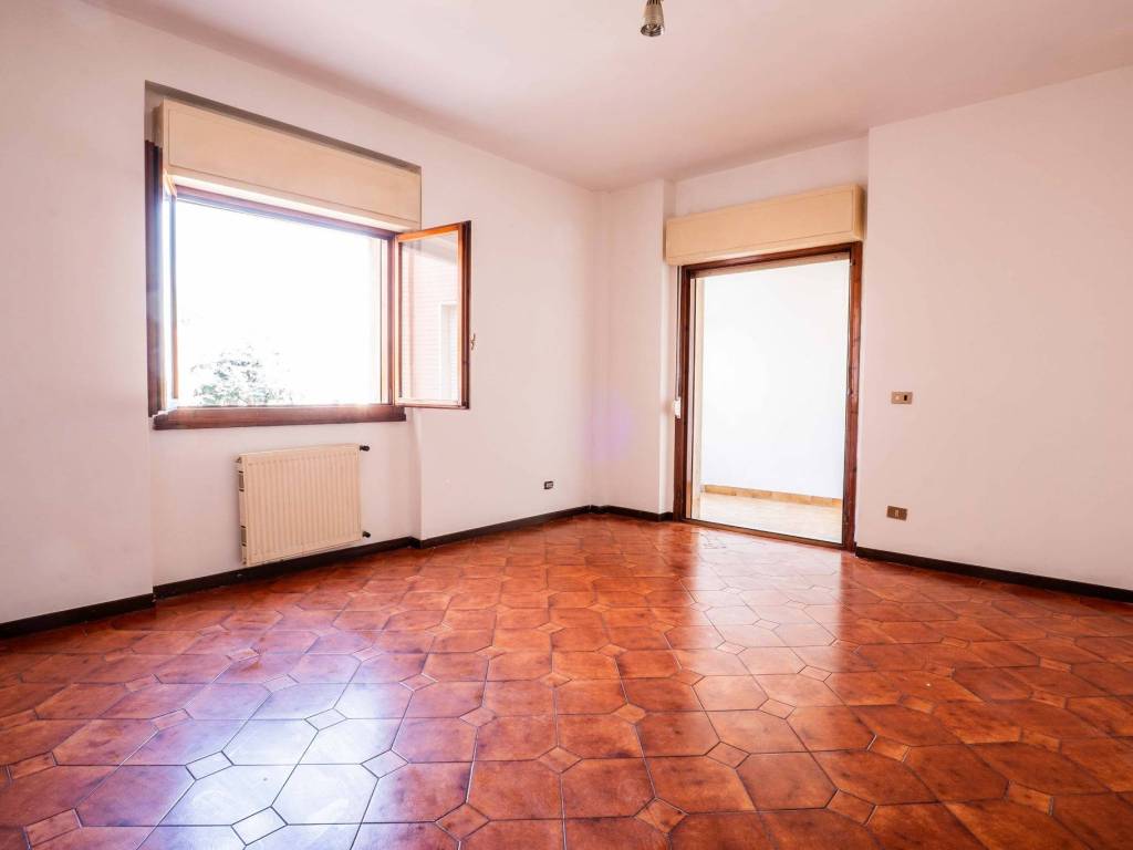 appartamento in vendita a Fonte Nuova in zona Torre Lupara