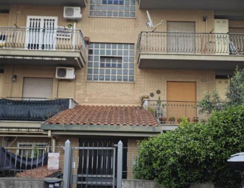 appartamento in vendita a Fonte Nuova in zona Torre Lupara