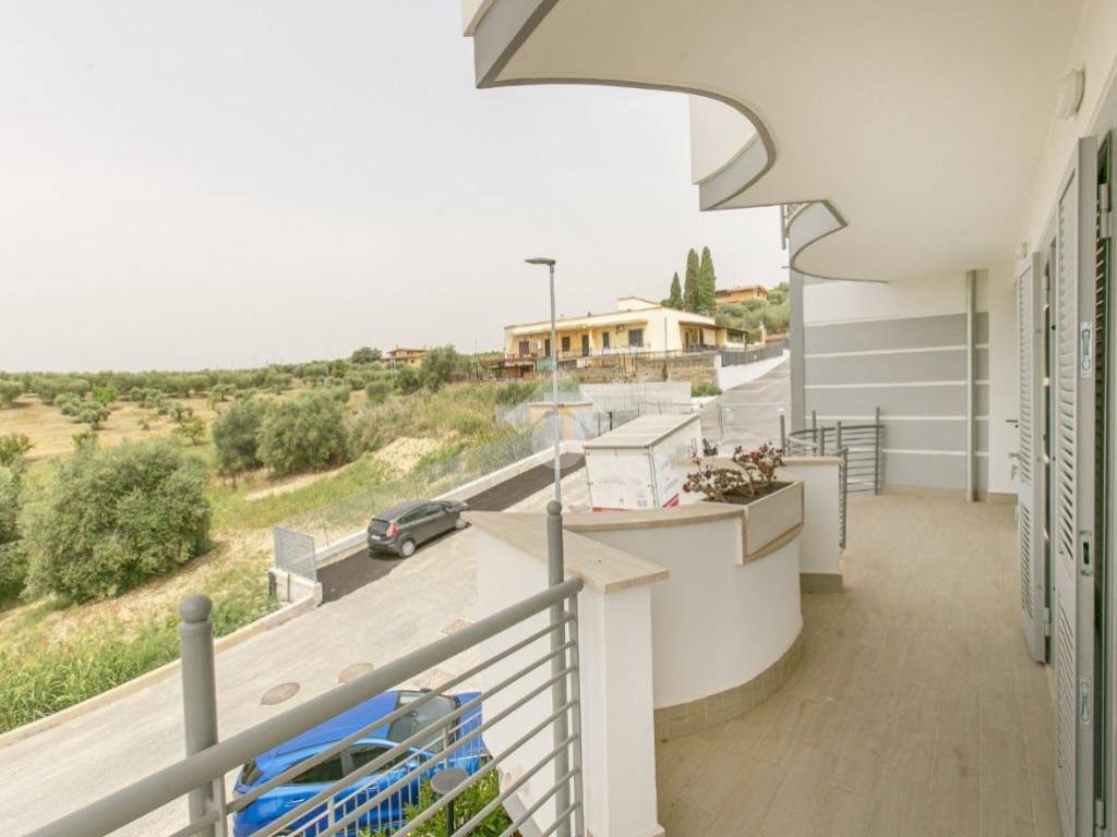 appartamento in vendita a Fonte Nuova in zona Torre Lupara